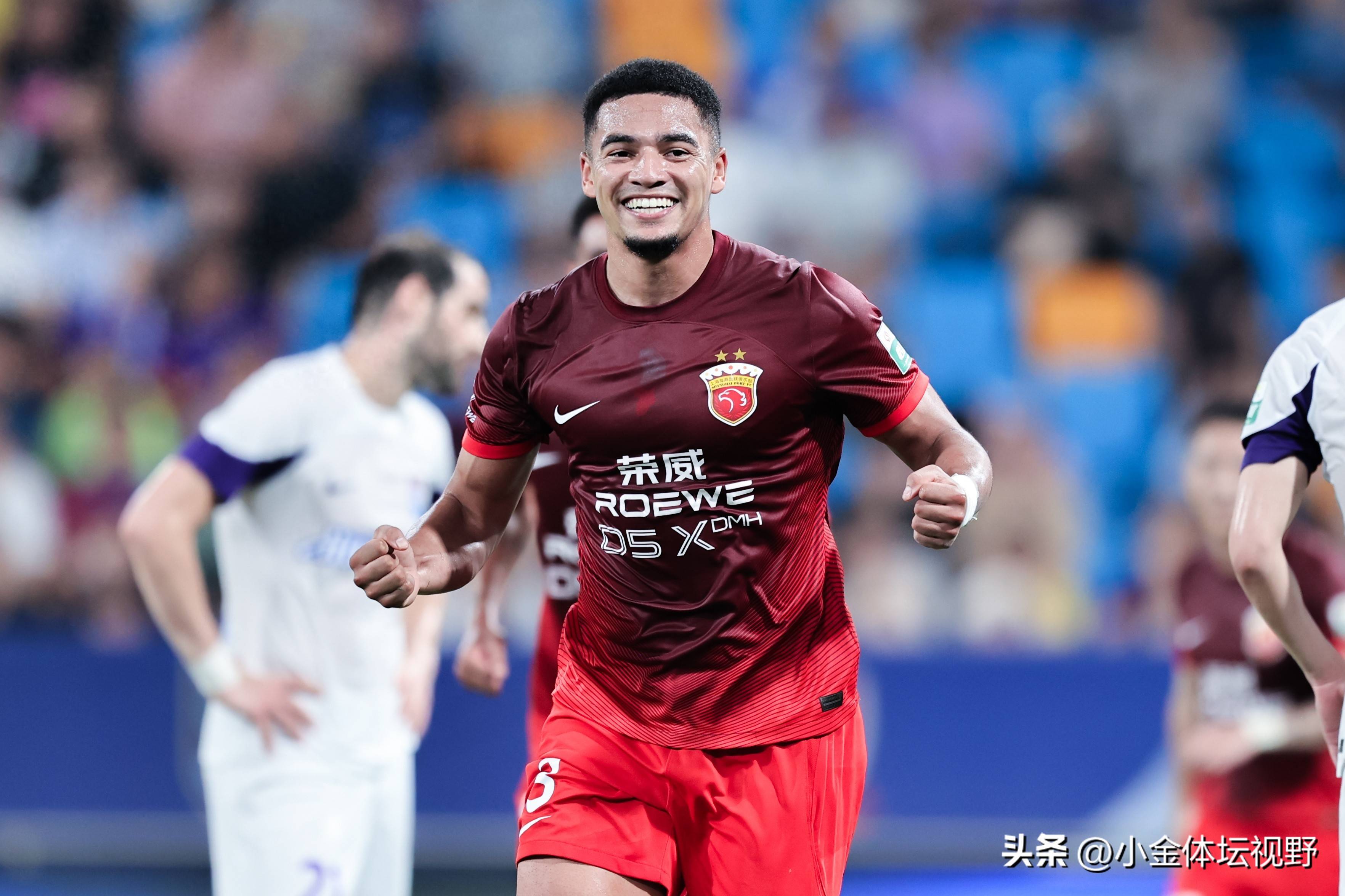 关于英超赛程吃紧，广州队赛后篮板制胜，更衣室稳定，资深球员宣示担当的信息