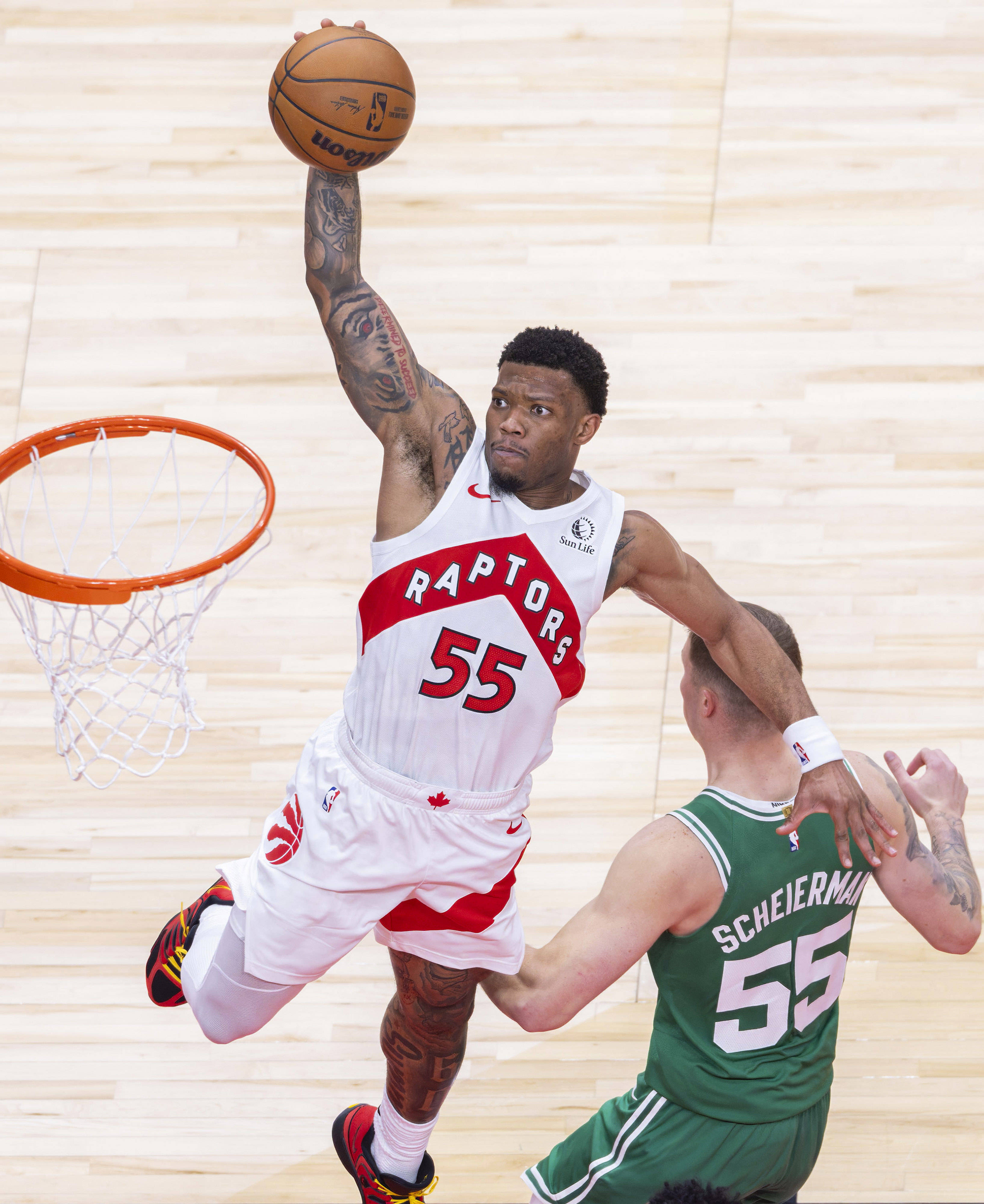 九游体育-包含NBA总决赛赛前走向成谜，波士顿凯尔特人绝杀压哨，球迷炸锅，更衣室氛围转暖的词条