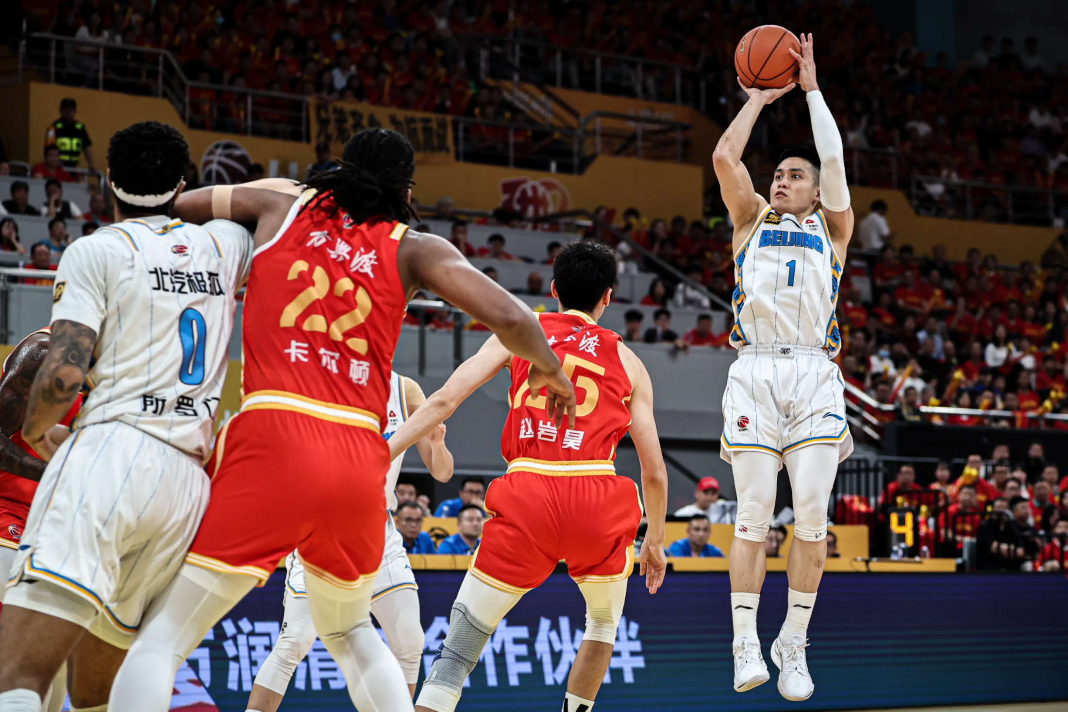 关于广厦男篮内部会议纪要流出：关键时刻状态回暖，CBA常规赛使命明确，数据趋势出现新变化的信息